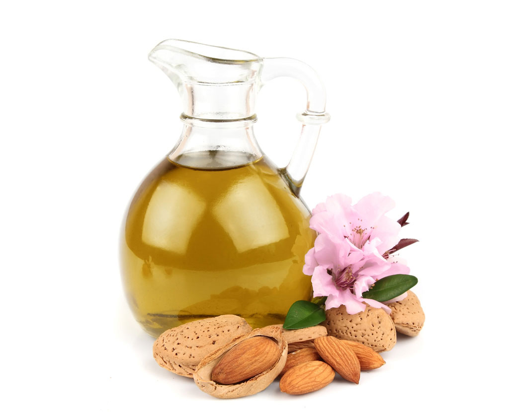 Prunus Amygdalus Dulcis (Sweet Almond) Oil