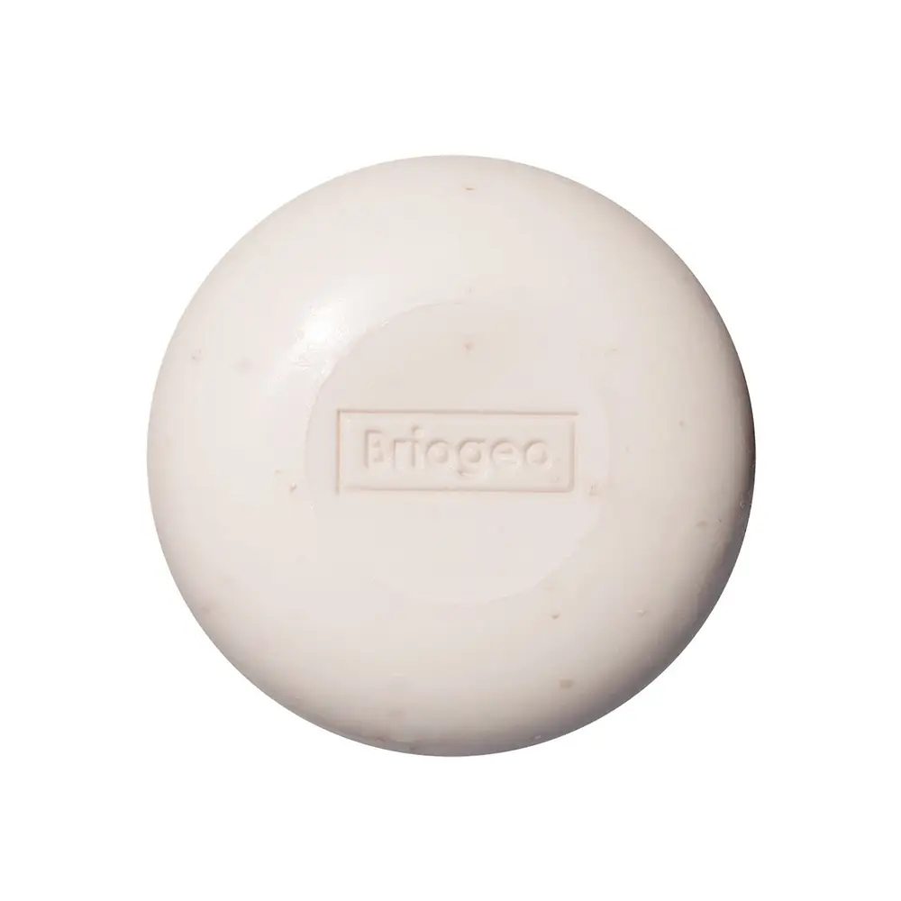 Briogeo Be Gentle, Be Kind Aloe + Oat Milk Ultra Soothing 3-in-1 Cleansing Bar