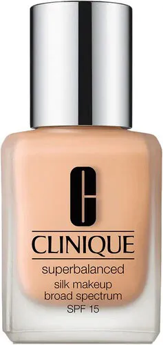 Clinique Superbalanced Silk Makeup Broad Spectrum SPF 15