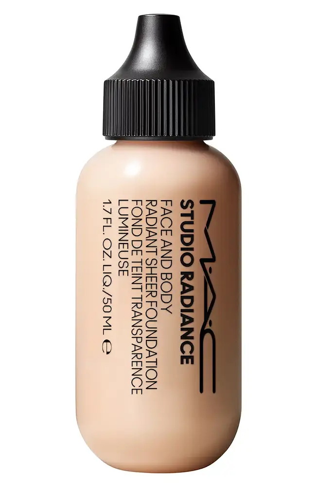 Studio Radiance Face and Body Foundation W0