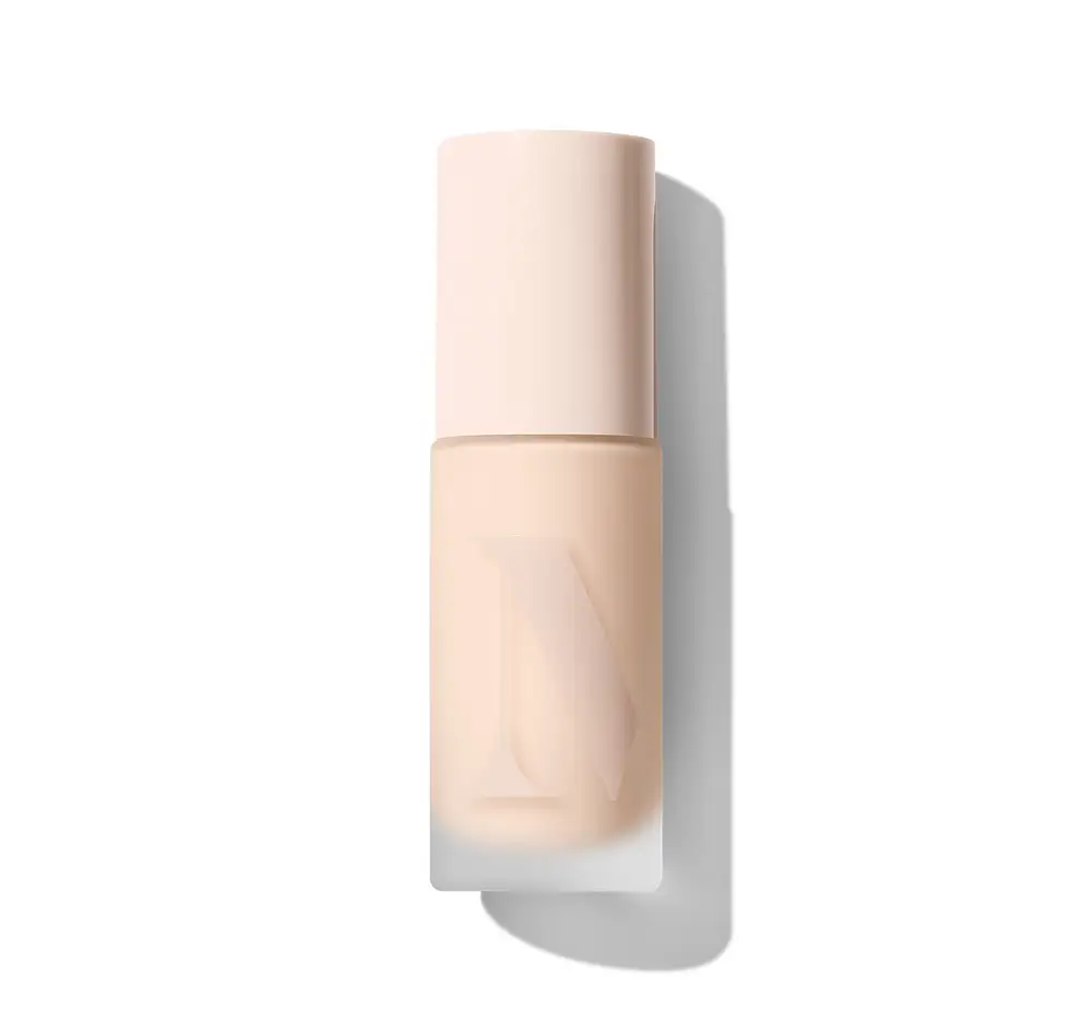 Lightform Extended Hydration Foundation Light 01N