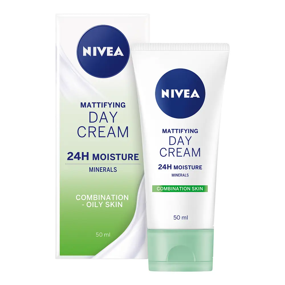 Daily Essentials Mattifying Day Cream